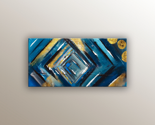 Peinture abstraite de l'artiste Helena Monniello représentant une pyramide dans des tons bleus et dorés.