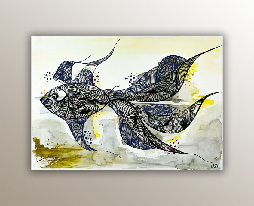 Peinture de l'artiste Helena Monniello à l'aquarelle et au posca représentant un poisson nageant.