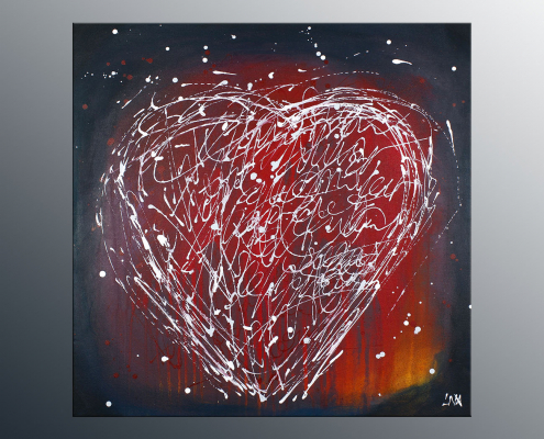 Peinture abstraite de l'artiste Helena Monniello qui représente un coeur d'écriture sur fond rouge.